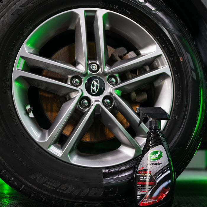 HYBRID SOLUTIONS GRAPHENE ACRYLIC TIRE SHINE SPRAY COATING 680 ML - Turtle Wax PK