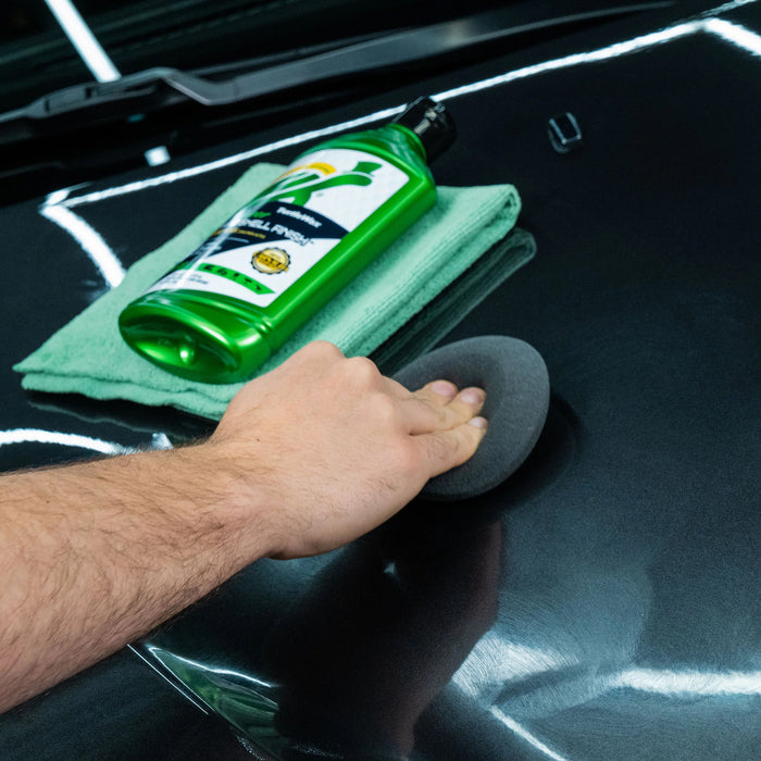 ESSENTIAL CAR CARE BUNDLE: SNOW FOAM, INTERIOR SHINE, & HARD SHELL WAX - FREE AIR FRESHENER - Turtle Wax PK